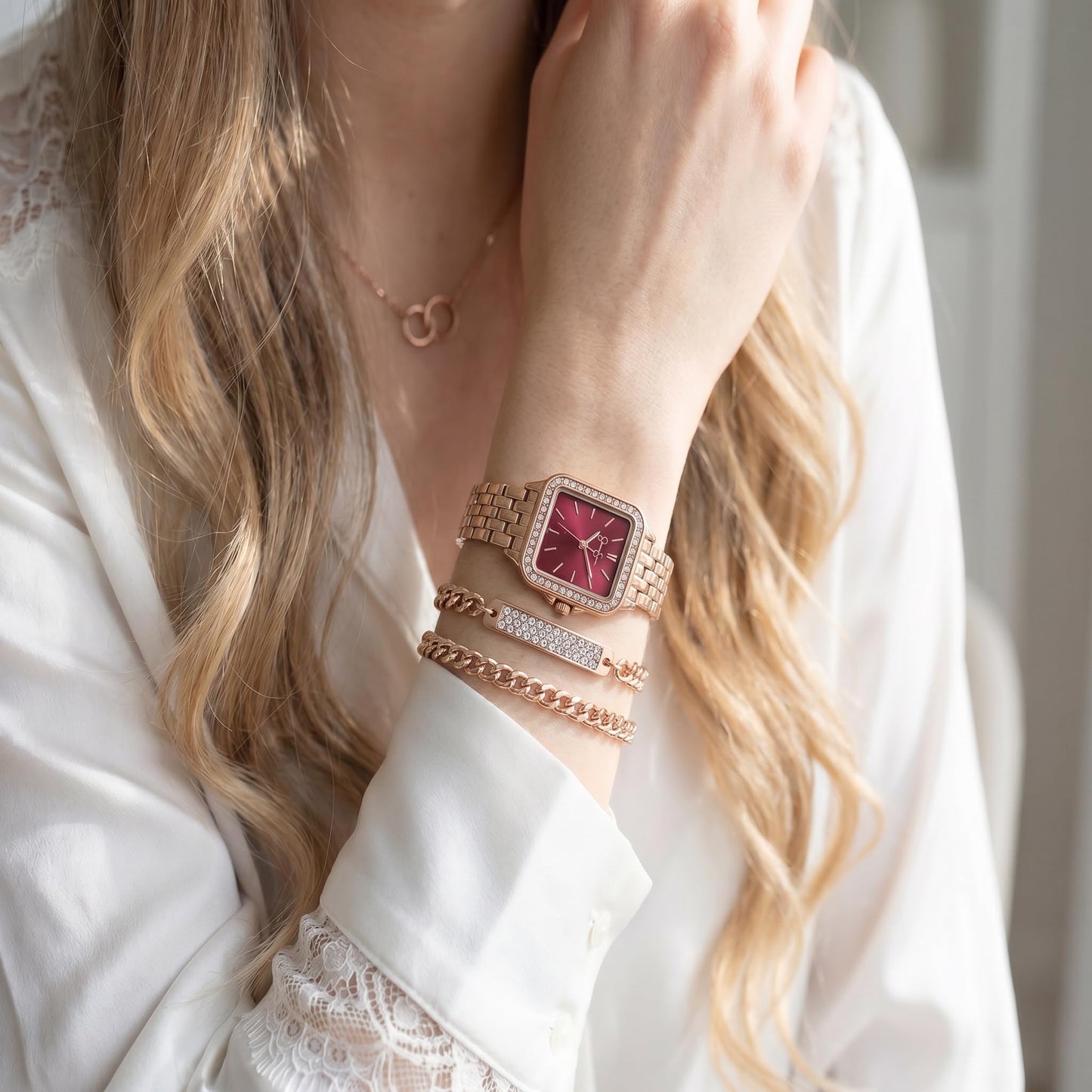 Jessica Simpson Women’s Watch Set Rose Gold Cushion 25mm Burgundy Dial Bracelet Set