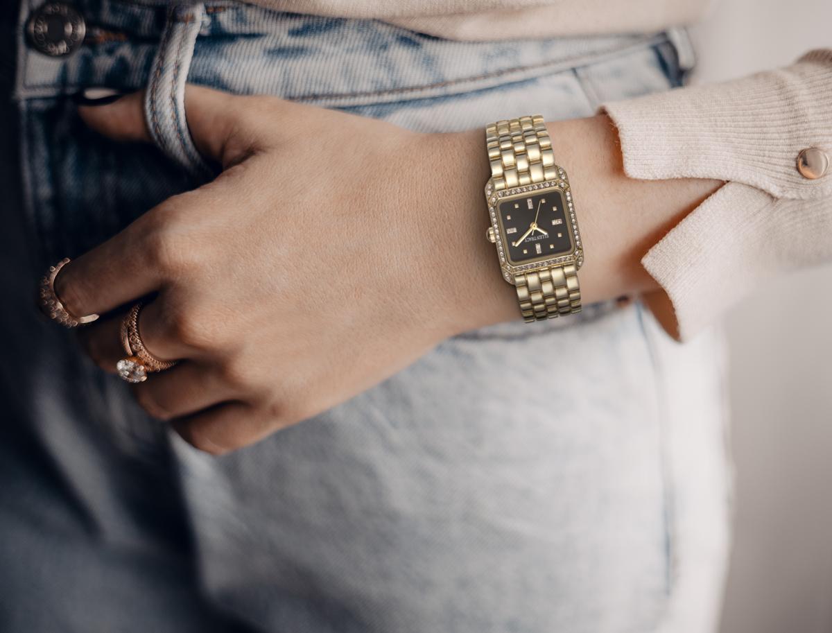 Ellen Tracy Womens Metal Bracelet Watch | Square Dial | Faceted Crystals | 22 MM