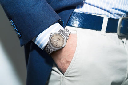 Perry Ellis Solar Men’s Watch – Blue Dial, Gunmetal Alloy Band, Water-Resistant Analog