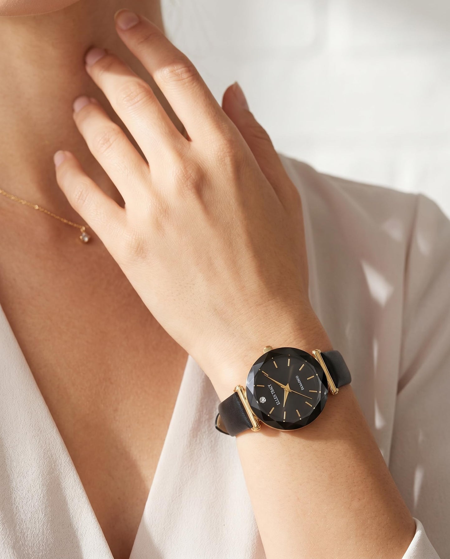 Ellen Tracy Women's 30mm Analog Quartz Watch PU Strap
