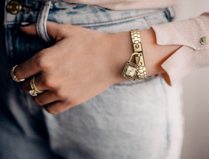 Jessica Simpson Locket Charm Watch for Women - Gold Bracelet, 20mm Square Case, Analog Quartz Movement, Adjustable Metal Band, Gift Box Included (Gold)