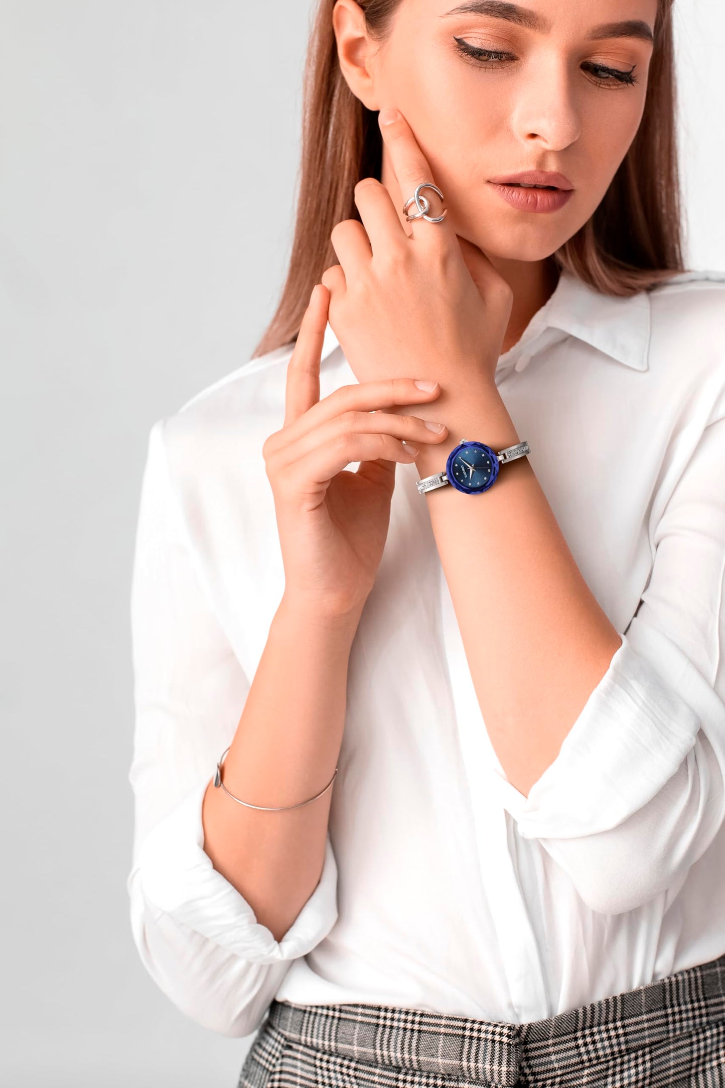 ELLEN TRACY Women's 23mm Round Silvertone Watch, Blue Dial, Crystal Accents, Half Bangle Band