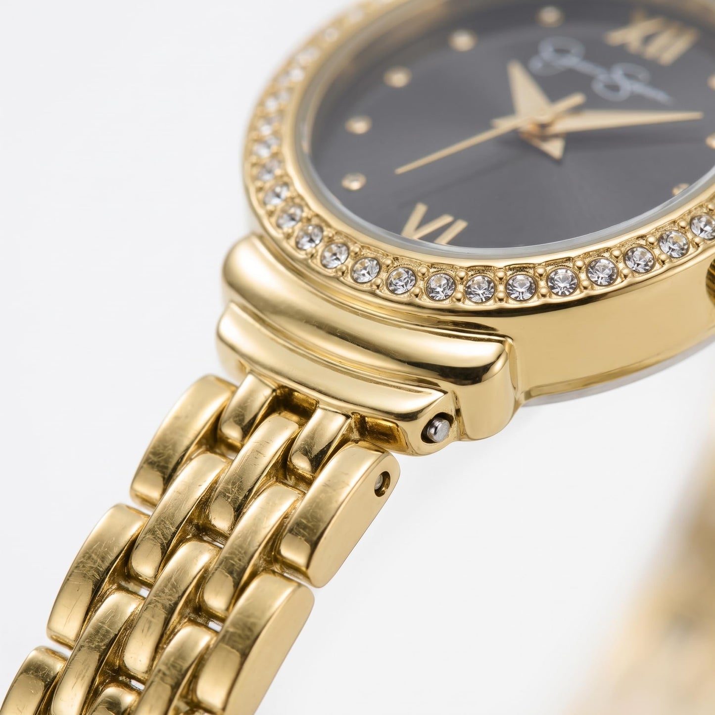 Jessica Simpson Women's 20mm Oval Quartz Bracelet Watch Metal