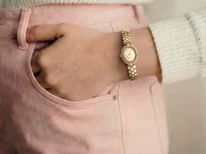 ELLEN TRACY Women's 20mm Oval Goldtone Watch, Gold Dial, Crystal Accents, Bracelet Band