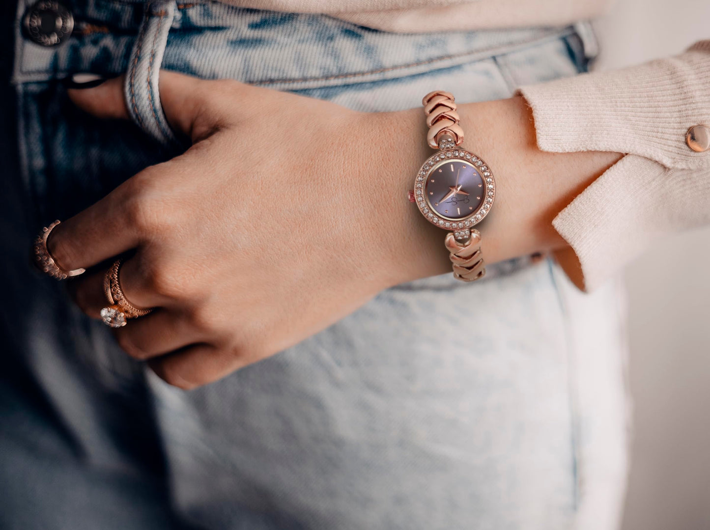 Jessica Simpson Women’s Round Rose Gold Watch 24mm Lavender Dial Crystal Bezel
