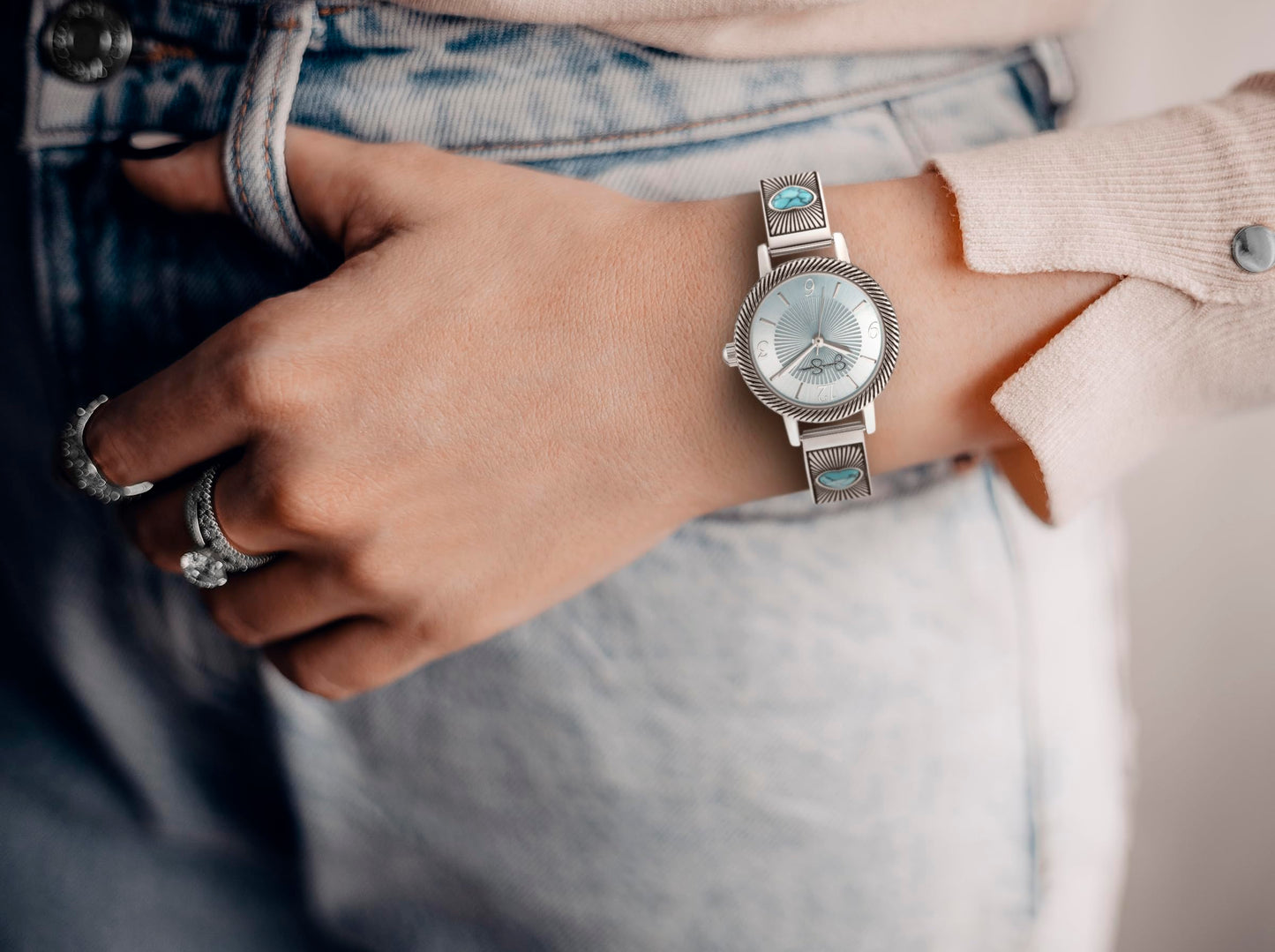 Jessica Simpson Women’s Round Silver Watch 28mm Light Blue Textured Dial
