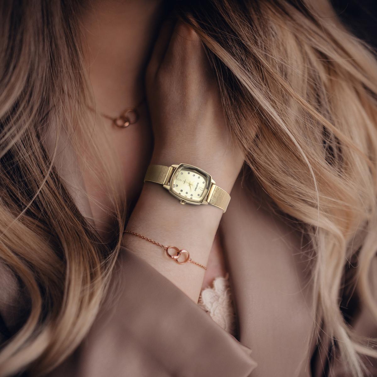 Ellen Tracy Womens Mesh Bracelet Watch | Cushion Sunray Dial With Crystals | 23 MM