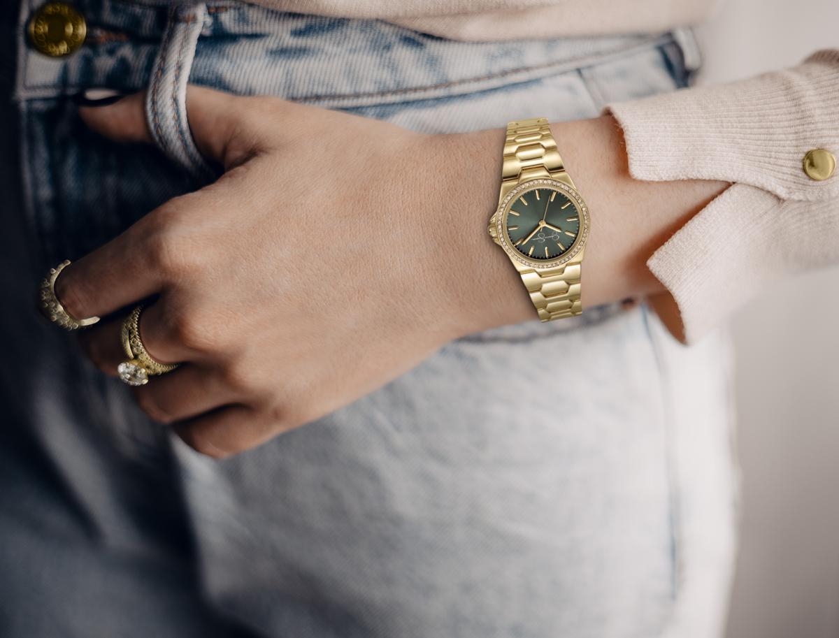 Jessica Simpson Women's Metal Band Watch | Round Crystal Dial | 32 MM