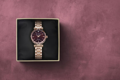 Jessica Simpson Women's Metal Band Watch | Round Crystal Dial | 27 MM