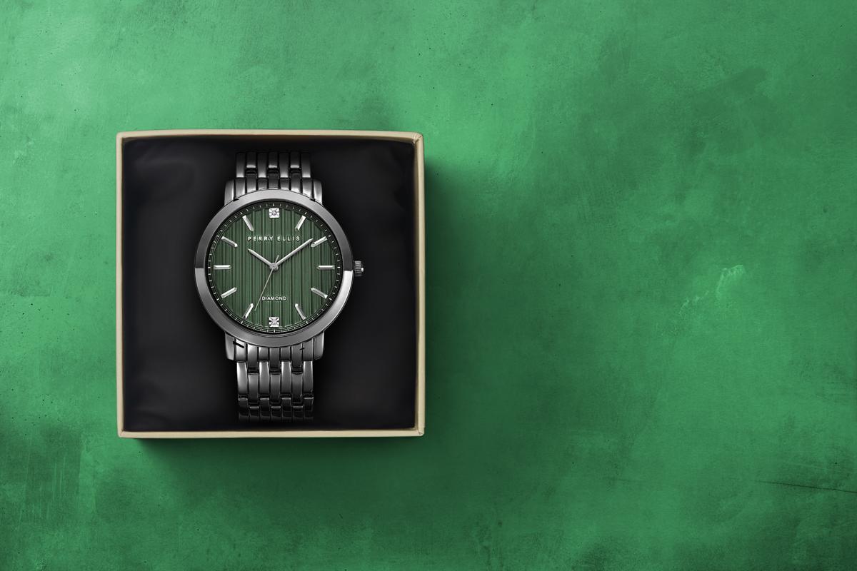 Perry Ellis Slim Diamond Metal Men’s Watch | Round | 41 MM
