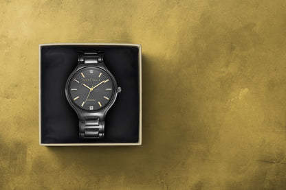 Perry Ellis Slim Diamond MetalMen’s Watch | Round Sunray Dial | 41 MM